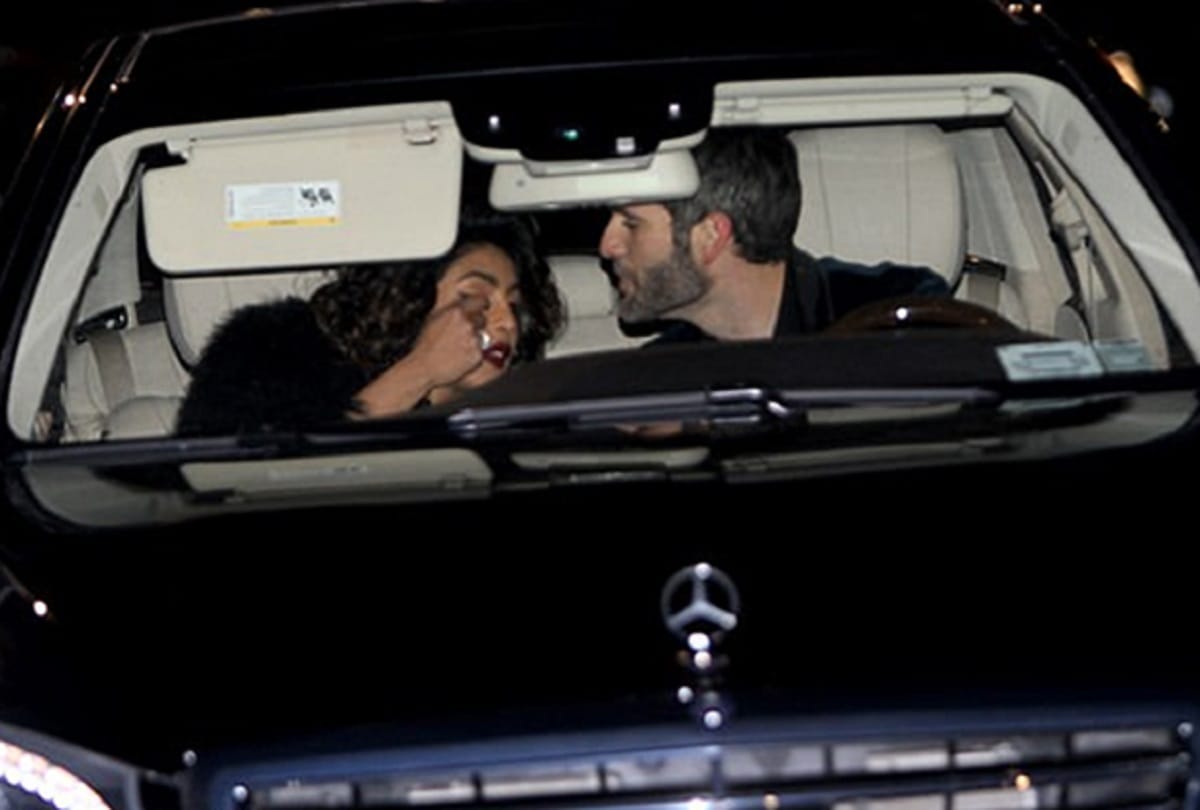 Priyanka Chopra openly kisses Alan Powell while doing Quantico shoot 