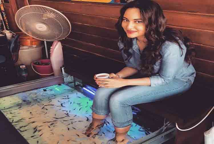 sonakshi sinha thailand photos viral in social media