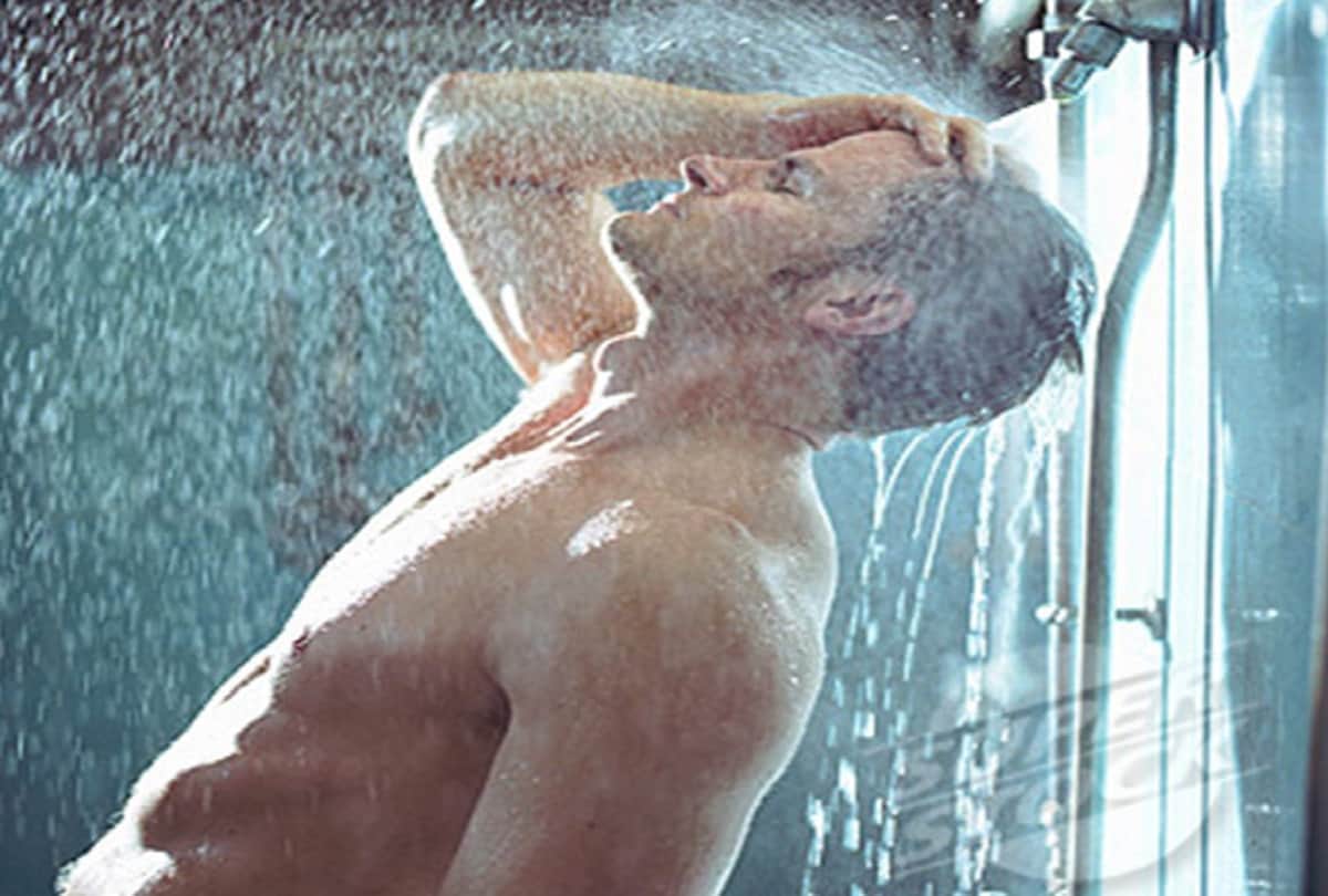 Hot showers are bad for your skin during winter
