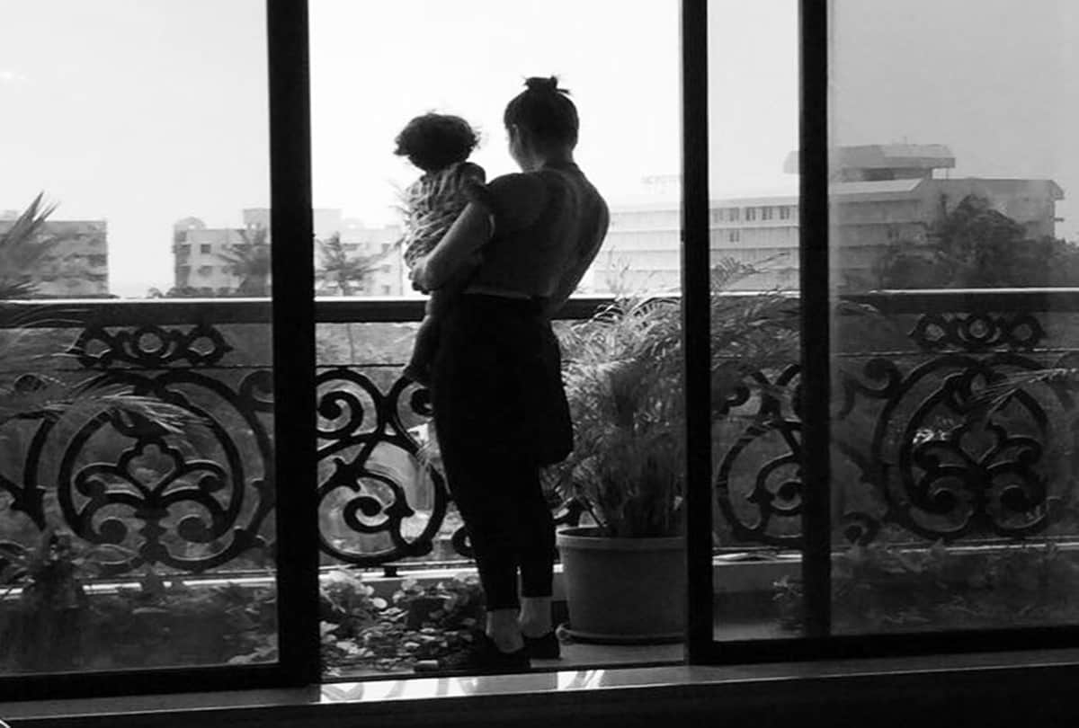 Sunny Leone posts this lovely picture with cute family and shares secrets of life