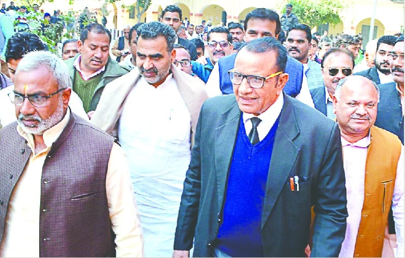MP surrenders in Muzaffarnagar court