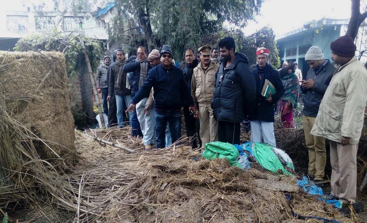 चौपाल लगाकर सुनी समस्याएं