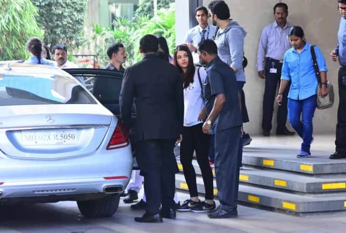 Aishwarya and Abhishek bachchan lunch treat for Aaradhaya pics inside