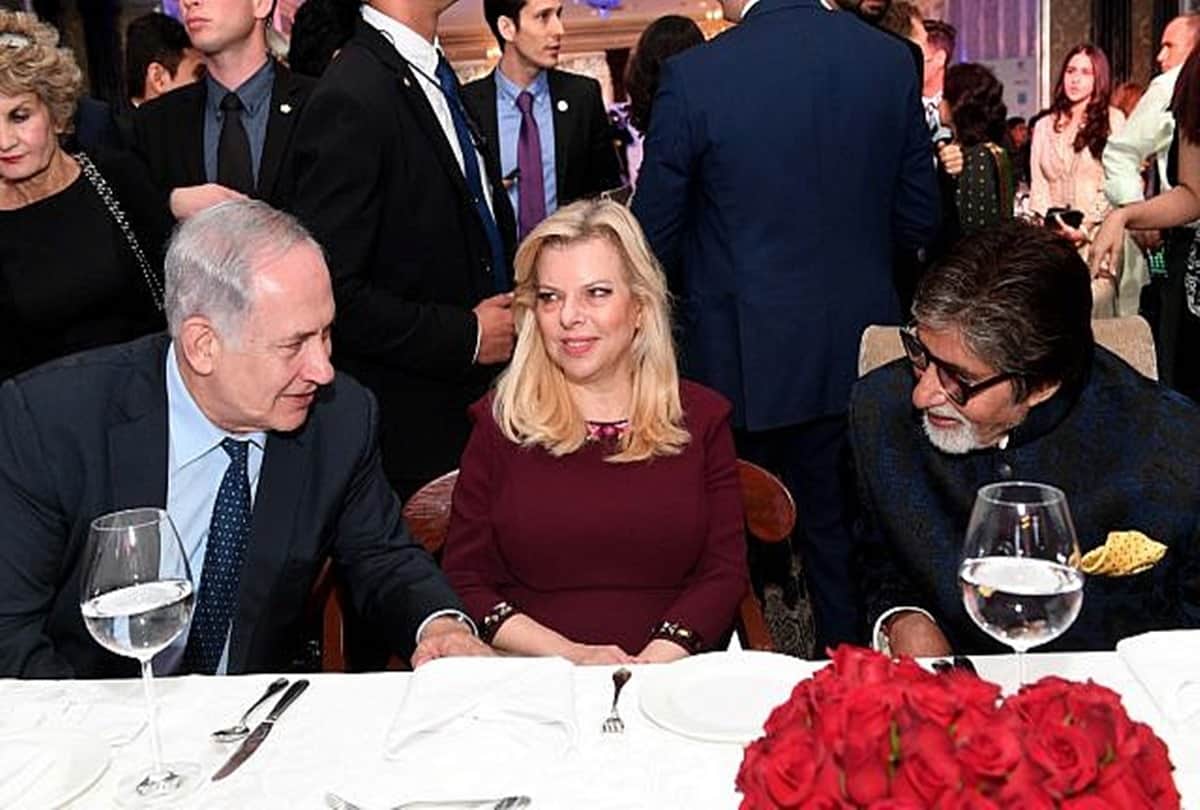 Bigg Boss ex contenstant Azaz Khan slams Amitabh Bachchan for selfie with Israel PM Benjamin