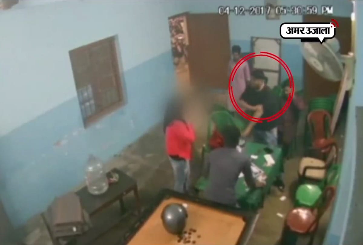 College girl molested inside college by TMC student wing leader in Hugli of West Bengal