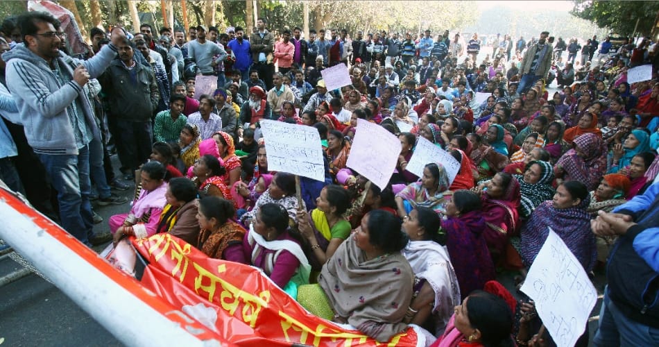 Colony Sangarsh Samiti protest for maloya flats