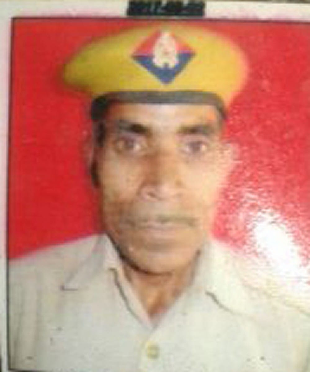 ट्रक की चपेट में आया होमगार्ड, मौत