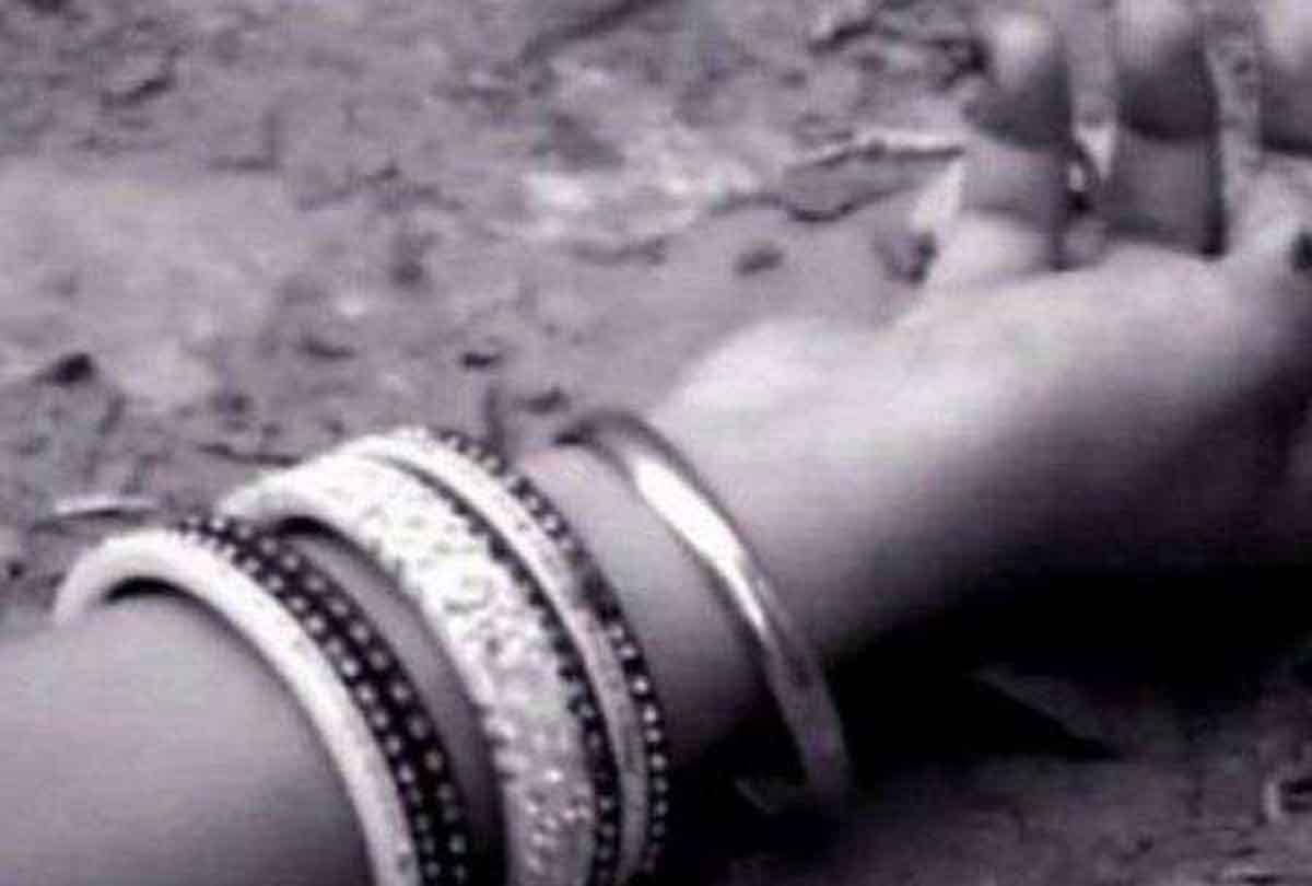 woman murdered in kanpur