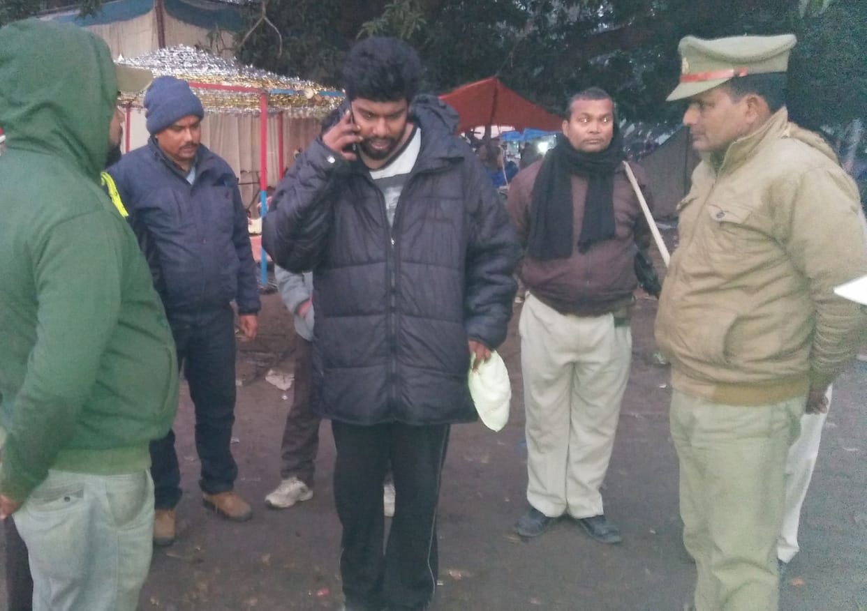 मेले में झूले का नट टूटा, गिरकर छह घायल