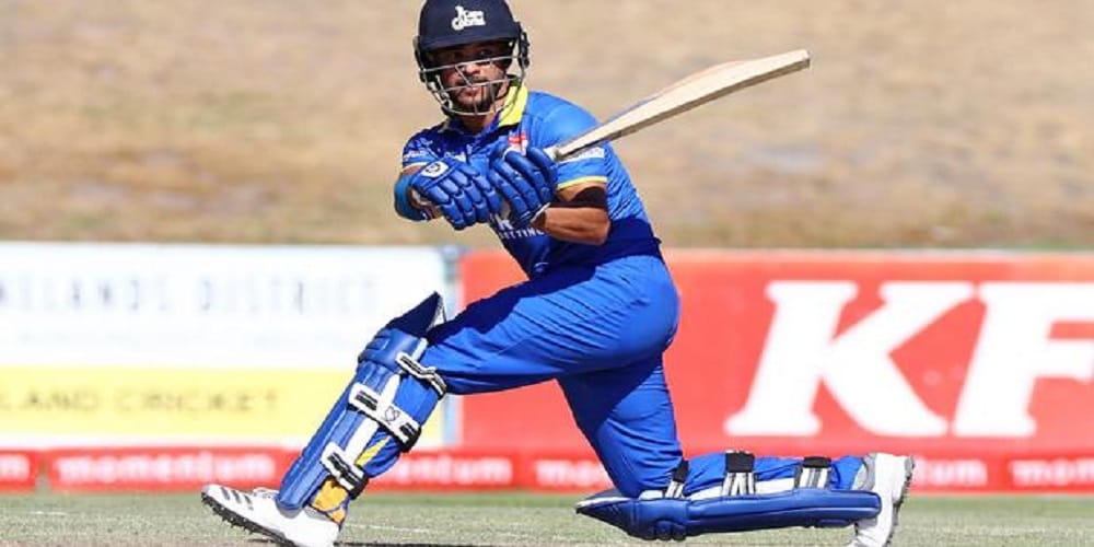 JP Duminy hits 37 runs in an over