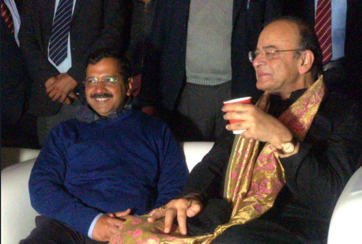 when kejriwal meets arun jaitley congress raises its eyebrows, here what it means