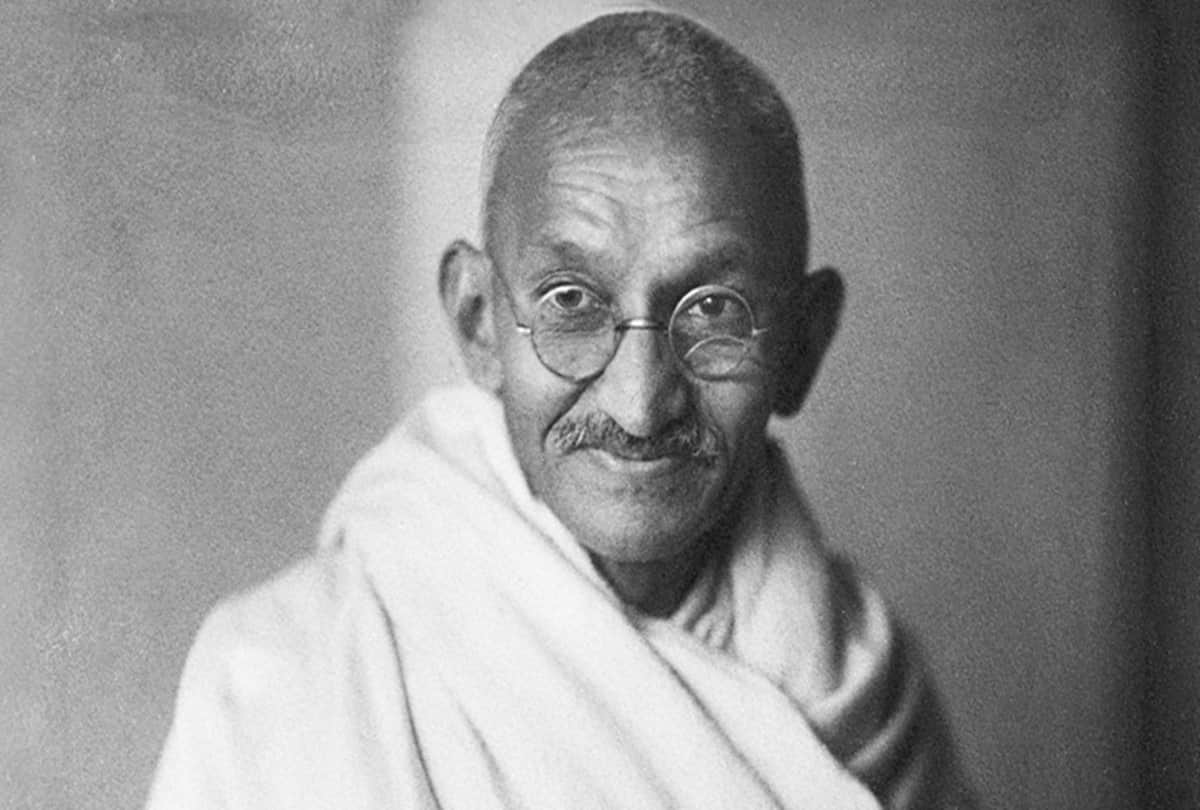 Mahatma Gandhi Death Anniversary: know how a common indian became father of nation