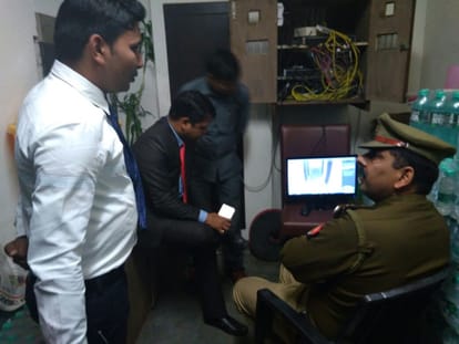 Couple in agra forced a child to sleep outside hotel room