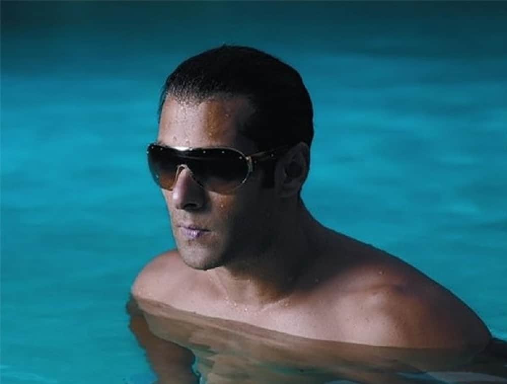 Salman Khan Imparted Swimming Lessons To The popular Choreographer Ganesh Acharya
