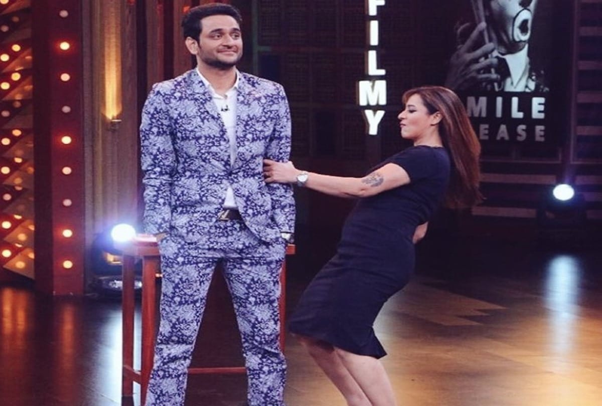 bigg boss winner shilpa shinde to party and hina will pay the party bill