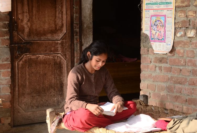 family living in dark no power connection last 15 years in Una Himachal