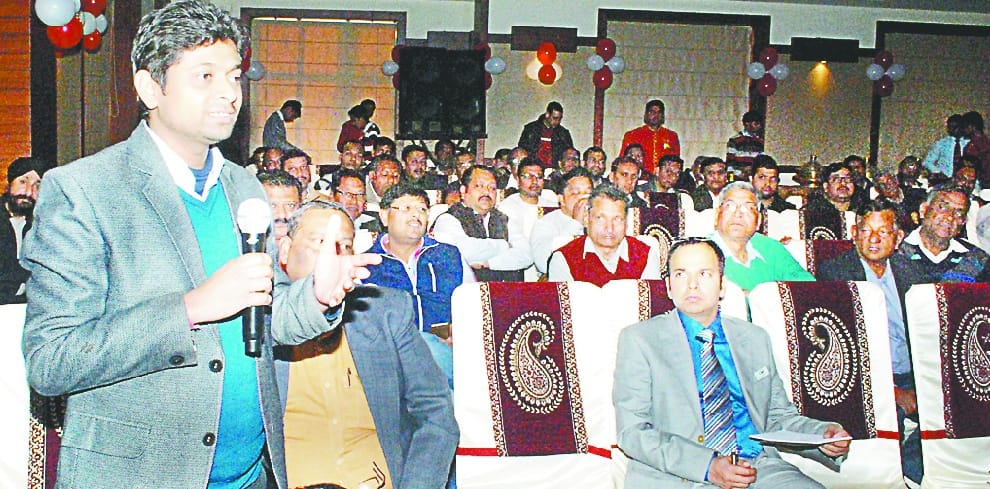 Develop private industrial parks