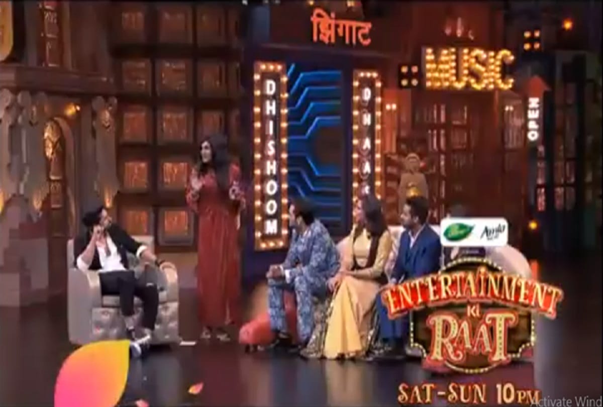 bigg boss 11 contestants to reach show entertainment ki raat 