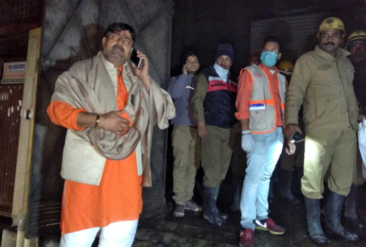 bawana fire : barood was bought from mathura for the factory