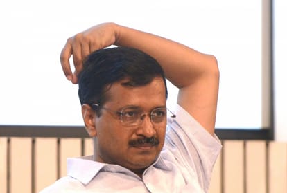 aap could face disqualification of 27 more mlas, here is the full detail of kejriwal all problems