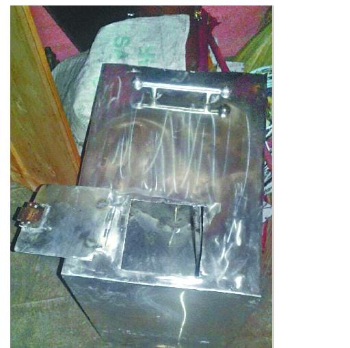 माता शिकारी देवी की तिजोरी तोड़ हजारों का चढ़ावा ले उड़े चोर