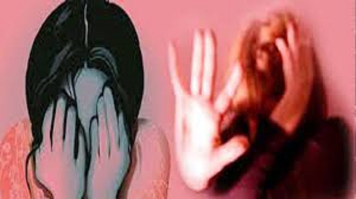 Etah : girl raped after kidnap while returning from an event