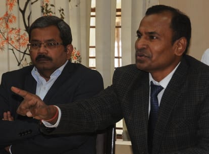 election commission is trying to awake voters again