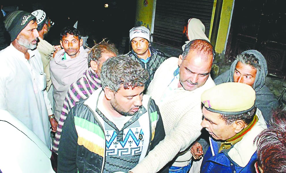 Property dealer shot dead in jhinjhana