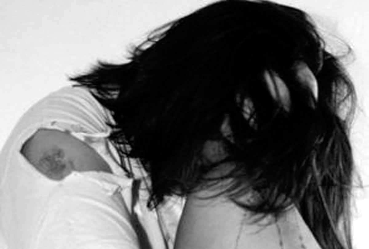 28 years old woman Rape attempt in auraiya