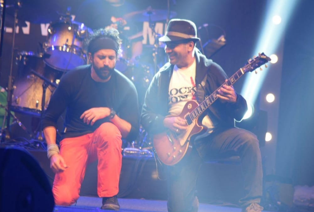 farhan akhtar performs in lucknow.