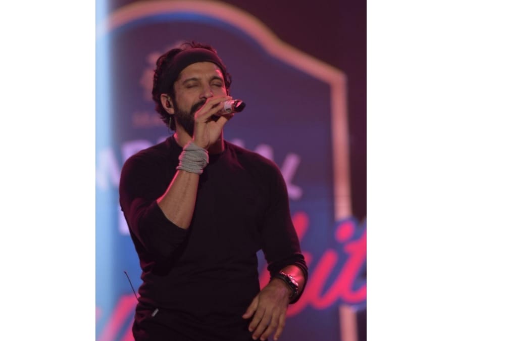 farhan akhtar performs in lucknow.