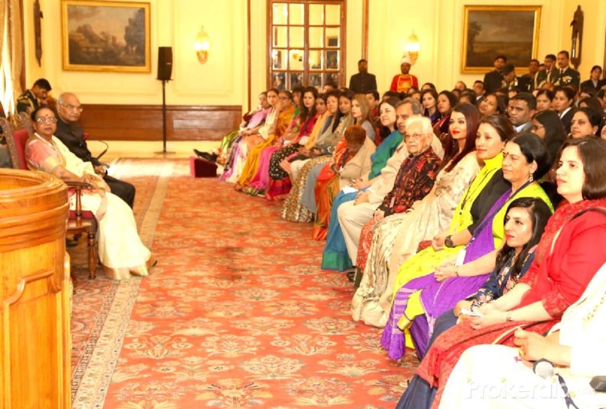 112 women including Aishwarya, Sania and Sindhu have been honored by the President