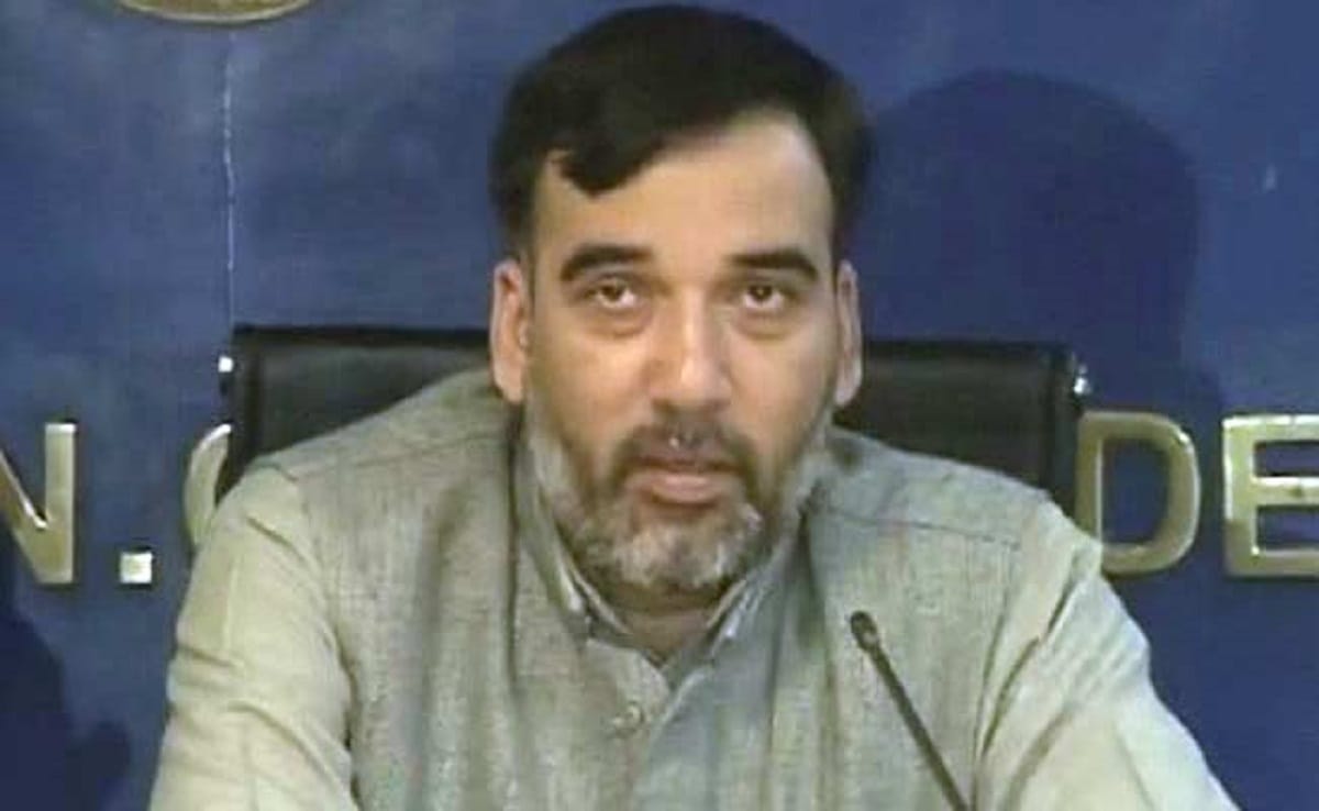 aap attack on pm modi over rafale deal