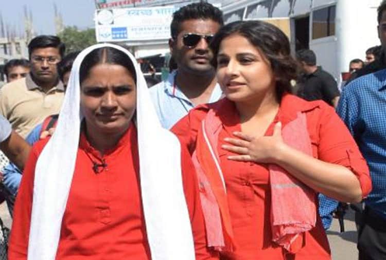 President of india honoured jaipur base female porter 
