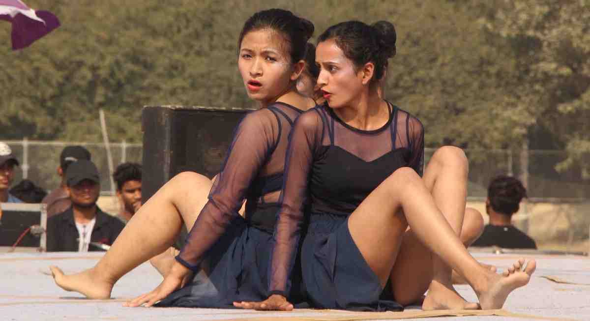 Group dance in kashi yatra fest in IIT BHU