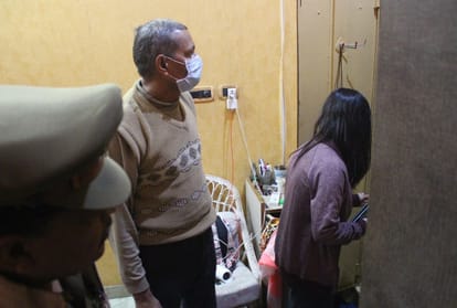 murder of a woman in naka in lucknow.