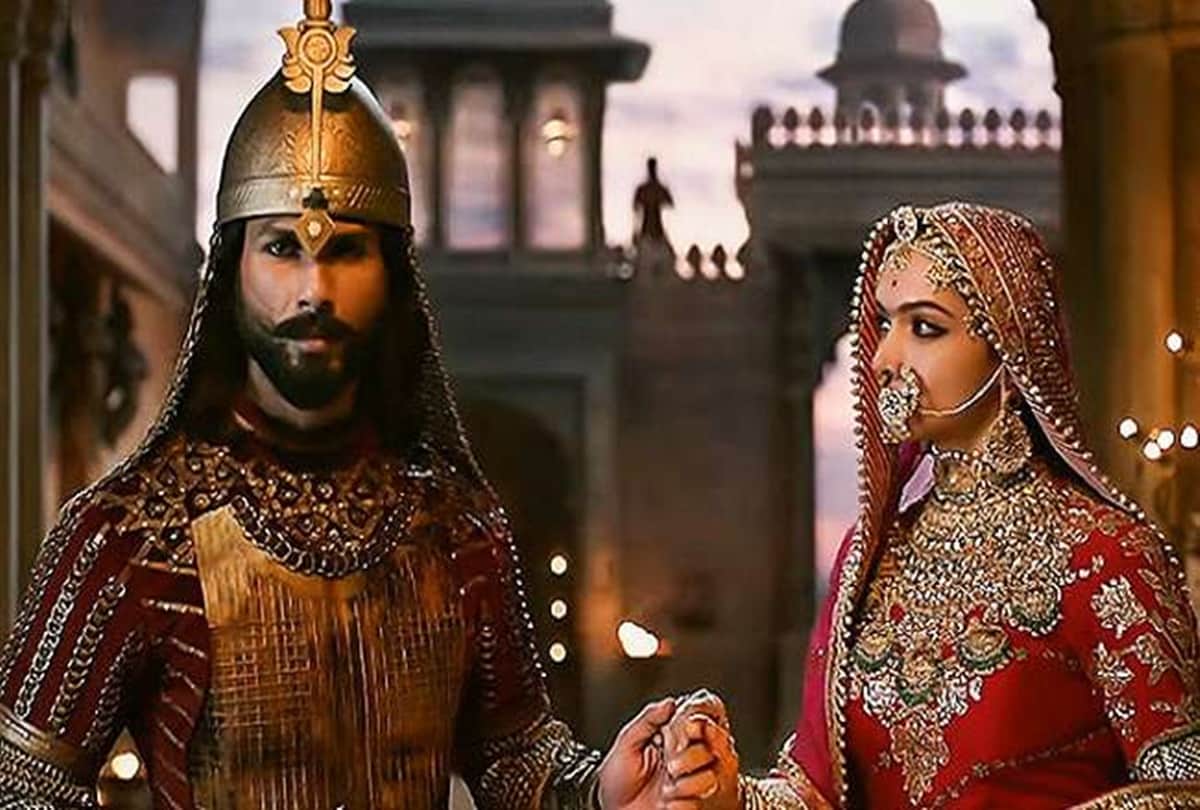 3 songs of shreya ghoshal have been cut from the padmaavat