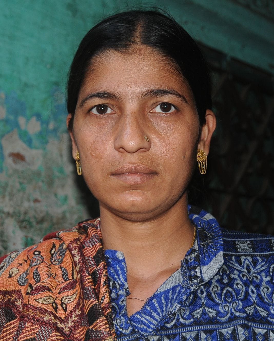 woman try to make toilets for ten years