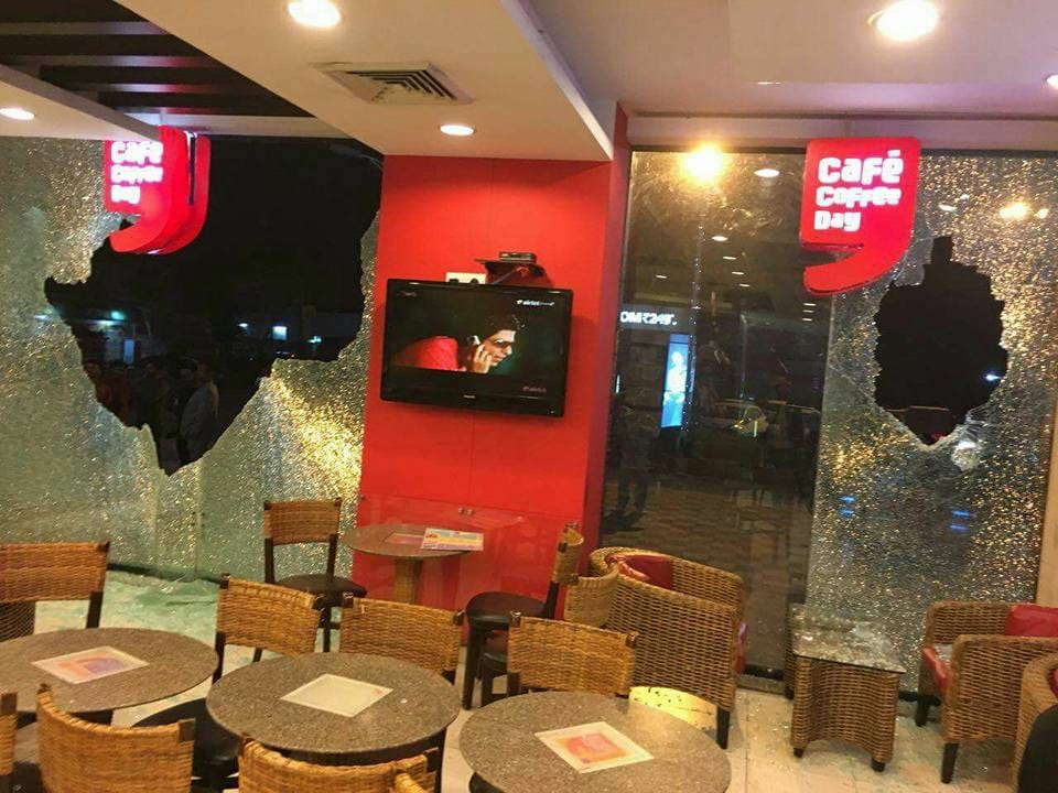 A mall in Kurukshetra vandalized by 20-22 miscreants