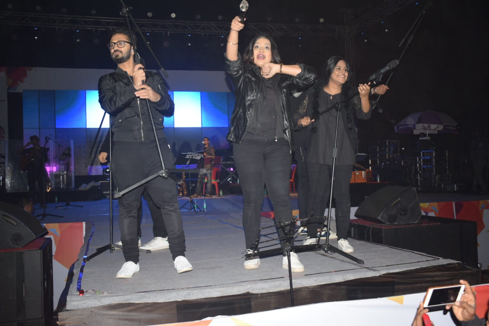 amit trivedi musical night in iit bhu annual fest kashi yatra