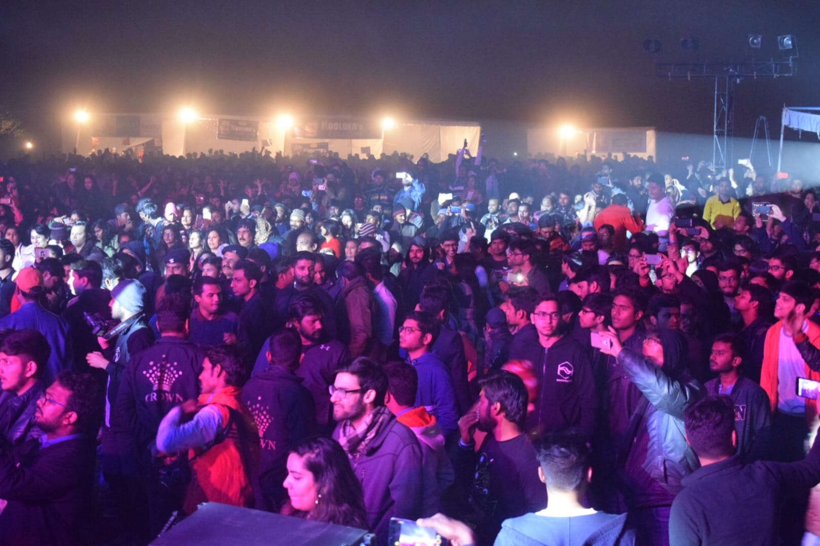 amit trivedi musical night in iit bhu annual fest kashi yatra