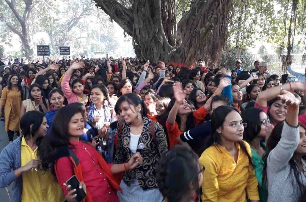 see the photos of bhu foundation day