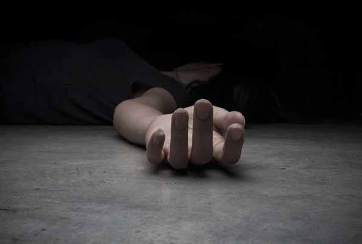 Teacher's wife killed in kanpur