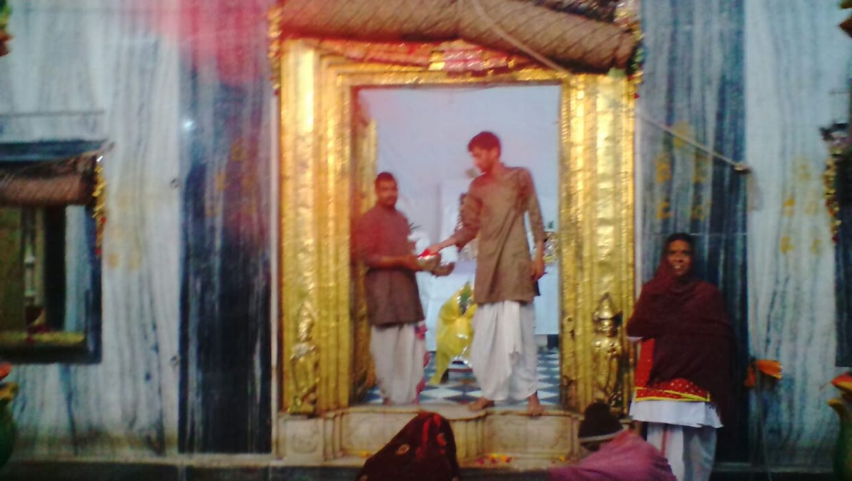 temple of dwarkadhish well be open on the lunar eclips