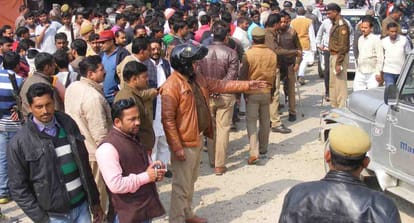 over speed truck hit former mlc wife in ghazipur