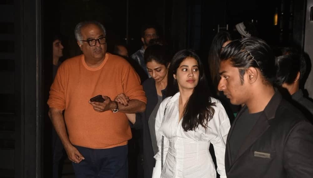 Sara Ali Khan, Katrina Kaif and Janhvi Kapoor made their fans sunday awesome with these hot pics