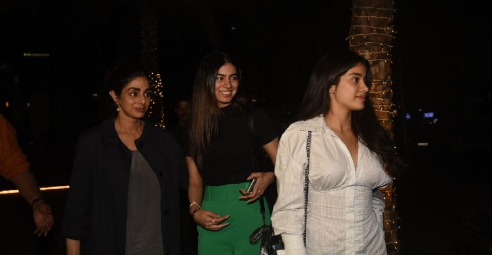 Janhvi kapoor to be cast opposite ranveer singh in Simmba