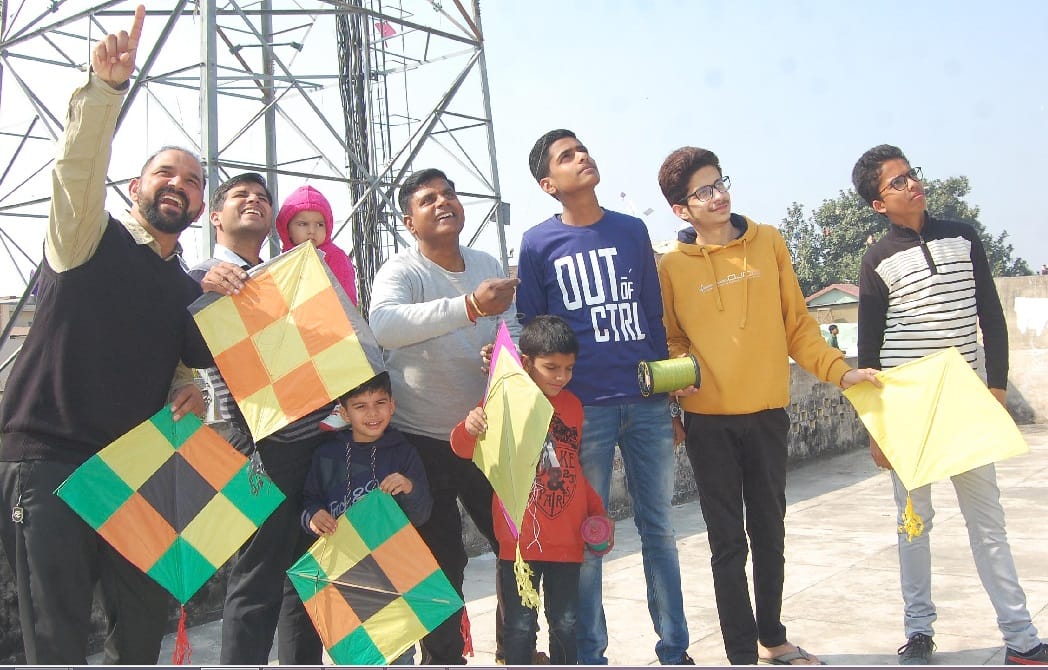 basant panchami 2018 celebration with flying kite