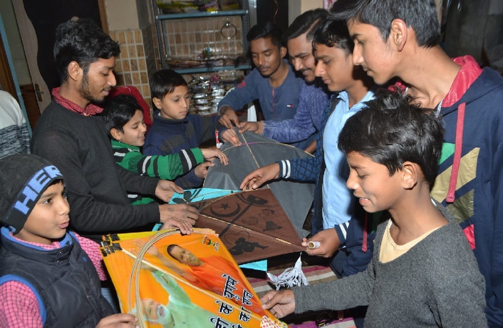 basant panchami 2018 celebration with flying kite