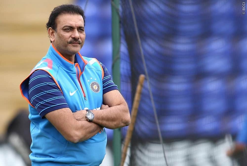 MS Dhoni retirement: He took the ball to show it to bowling coach bharat arun says ravi shastri